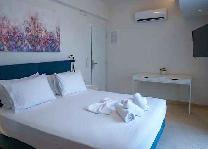 Notos Boutique Apartments 3
